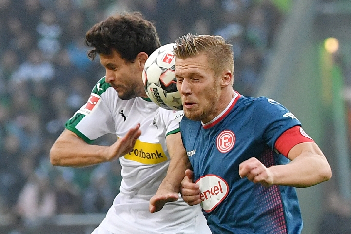 意甲媒体热议：希门尼斯经纪人表示希门尼斯从未想过离开米兰，他会留在球队