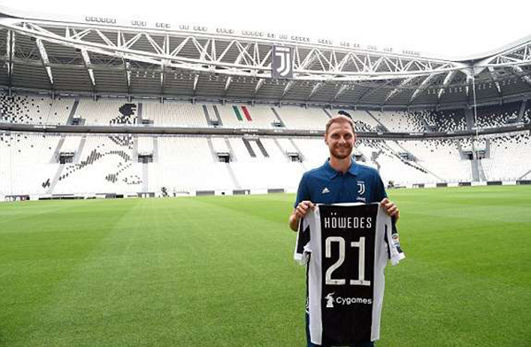 斯塔尼希奇：大家都知道队内竞争激烈，教练会做出选择（斯塔尼希奇：队内竞争激烈，最终决定权在主帅手中）